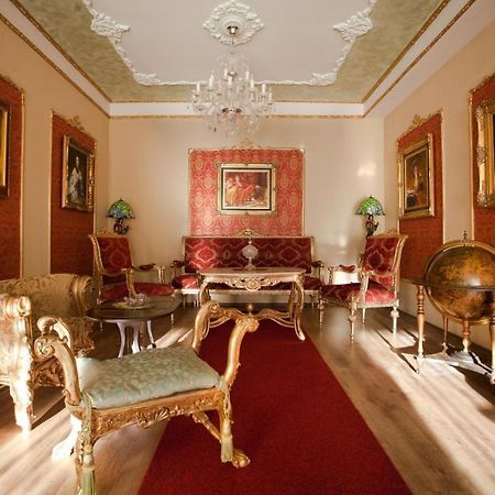 Vila Rococo Белград Екстериор снимка