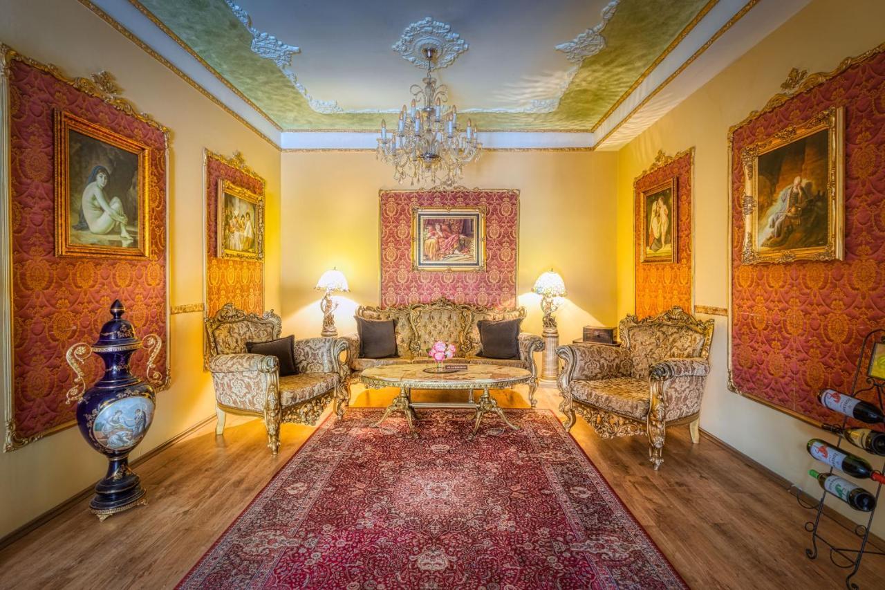 Vila Rococo Белград Екстериор снимка