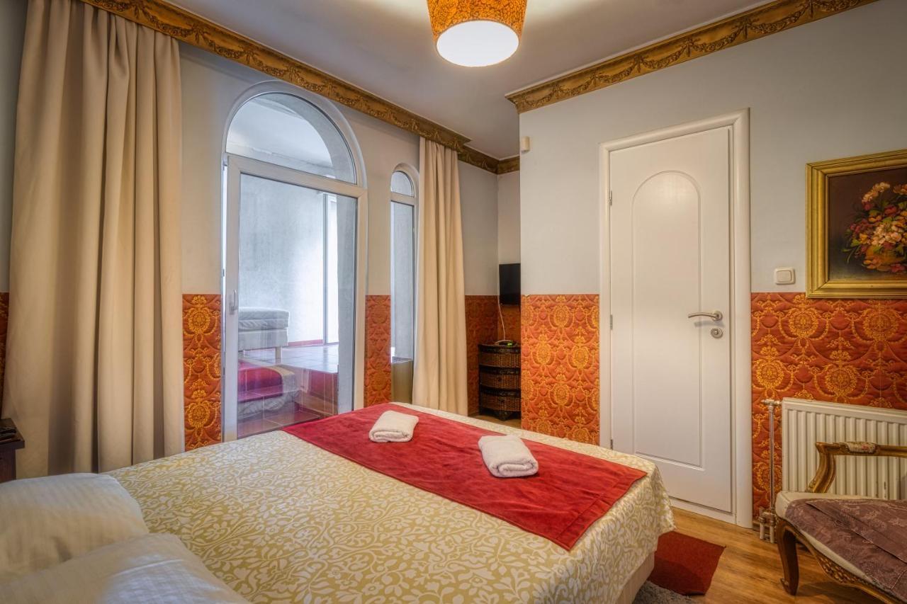 Vila Rococo Белград Екстериор снимка