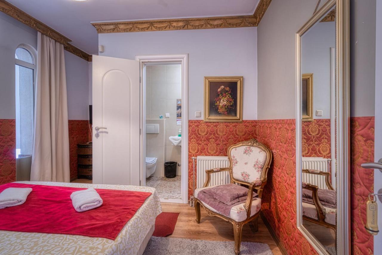 Vila Rococo Белград Екстериор снимка