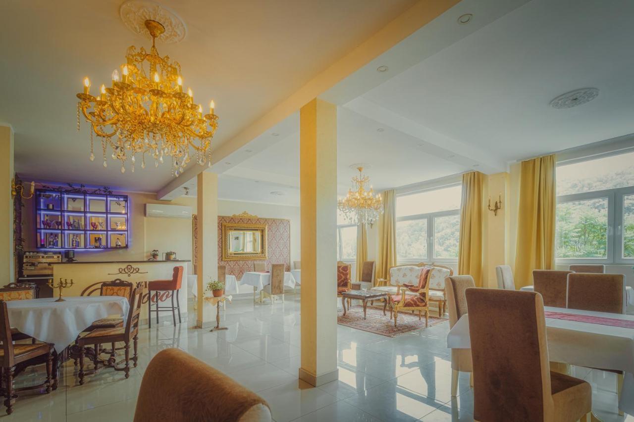 Vila Rococo Белград Екстериор снимка
