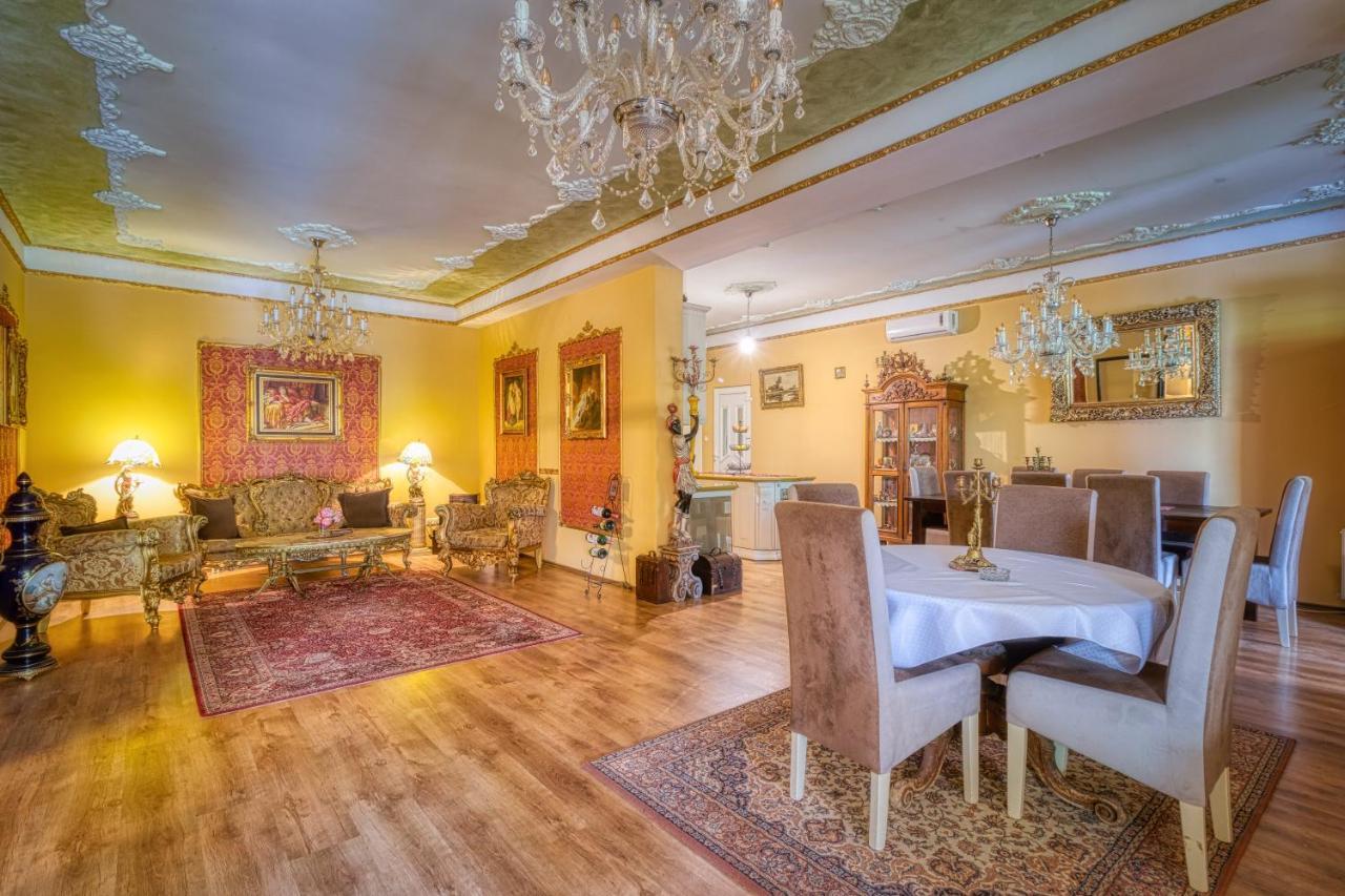 Vila Rococo Белград Екстериор снимка